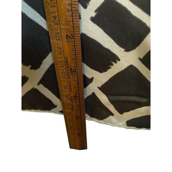 Echo long scarf white with brown abstract squares vintage - Picture 6 of 9